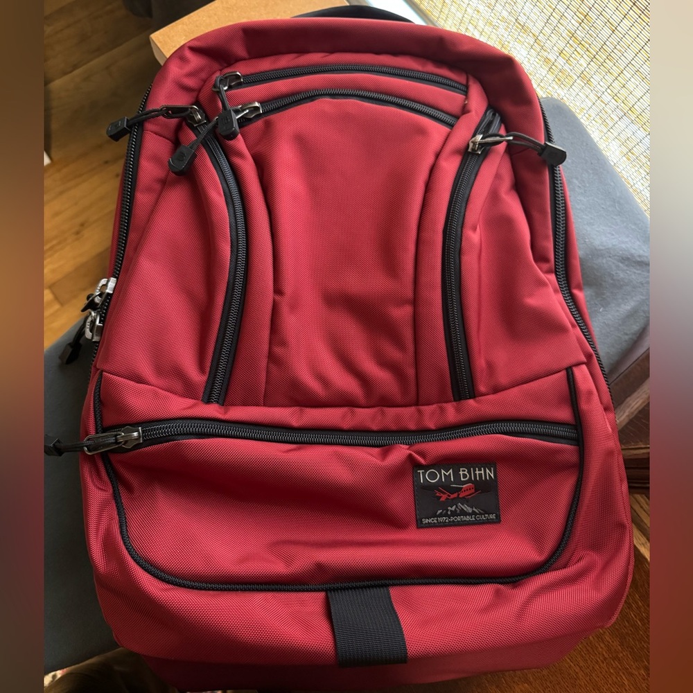 Tom Bihn Synik 30 - Mars Red 525 Ballistic x NW Sky Halcyon - like new/EUC
